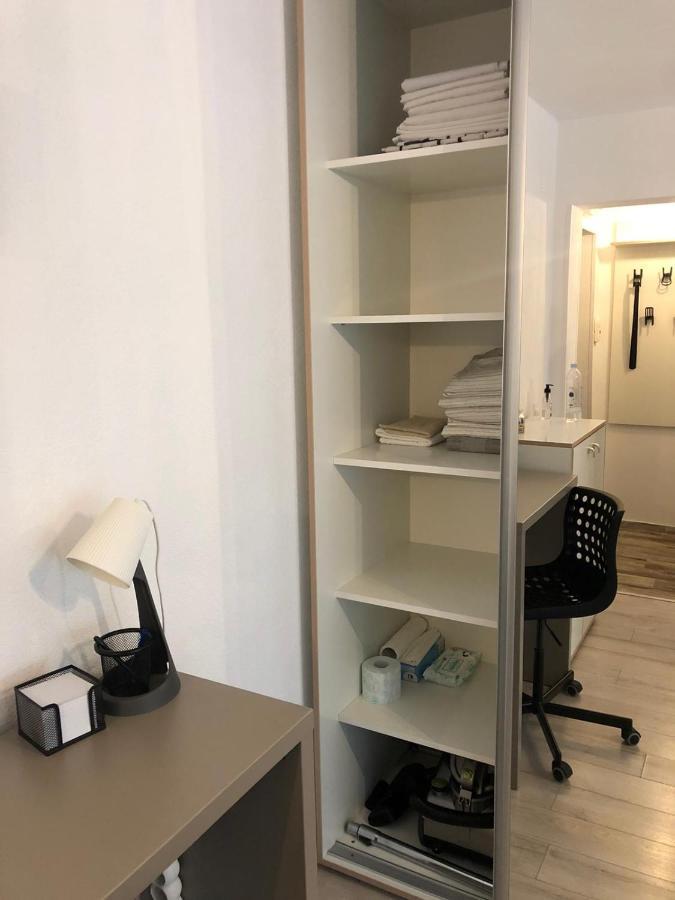 Cozy Place 47-Self Check In & Out-Hbo Max Pitesti Ngoại thất bức ảnh